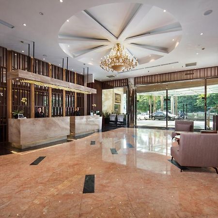 Lake Side Hotel Ханой Екстериор снимка