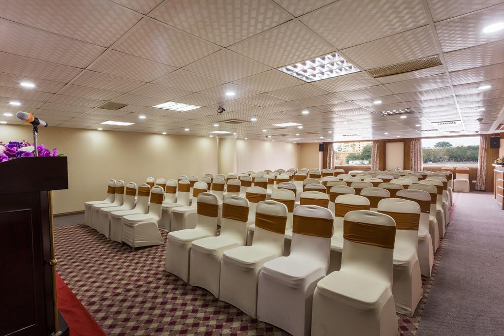 Lake Side Hotel Ханой Екстериор снимка
